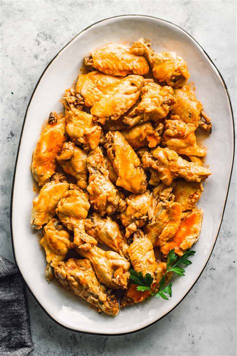 Instant Pot Chicken Wings (Buffalo!) - Easy Chicken Recipes