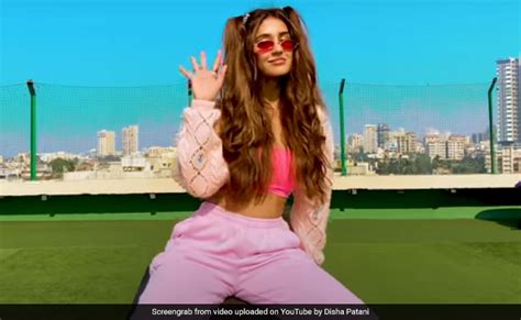 Disha Patani Danced To Mere Naseeb Mein Remix. So, How Did She Do?