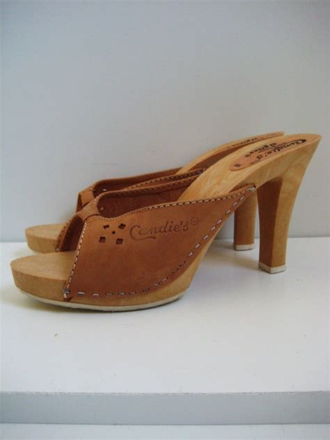 I loved my Candies. 1970's Candies in Caramel Suede and wooden heel. Made in Italy. | Me too ...