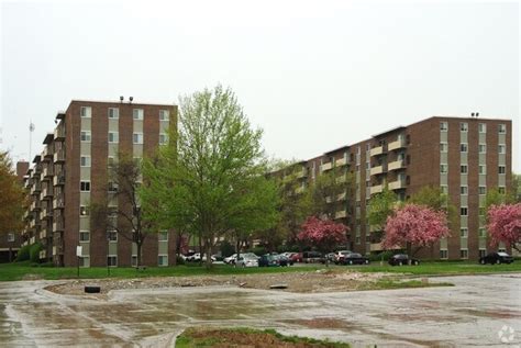 Richmond Park Rentals - Richmond Heights, OH | Apartments.com