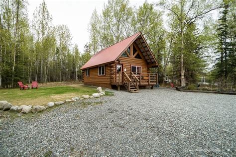 Hatcher Pass Cabins | Chalet Style Log Cabin Rental | ALASKA.ORG