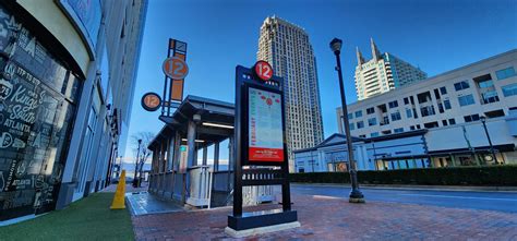 Atlantic Station (Mixed Use / Retail Development) Atlanta, Georgia - BoldVu | Digital Outdoor ...