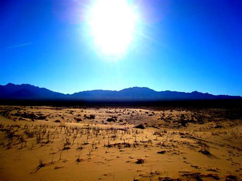 Hot Desert Sun | The sun rises above the Providence Mountain… | Flickr