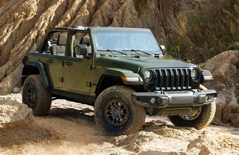 Un Jeep Wrangler Willys para ir a la guerra - Mega Autos