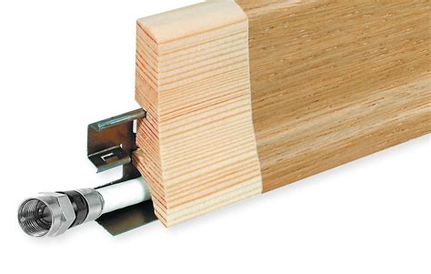 Skirting board installation instructions - Barlinek