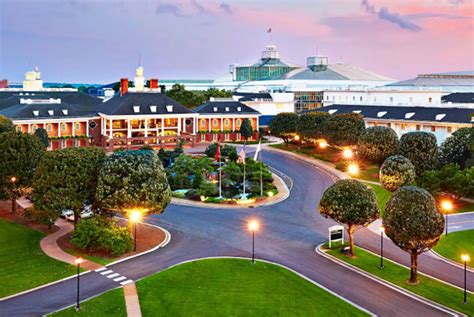 Gaylord Opryland Resort & Convention Center Day Pass | ResortPass