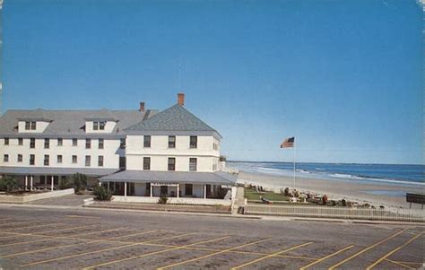 Forbes, Driftwinds Motel, Hotel Marguerite Wells Beach, ME Postcard