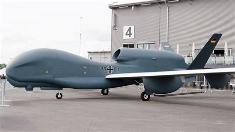 3D file RQ-4 Global Hawk・Model to download and 3D print・Cults