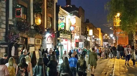 Nightlife in Temple Bar, Dublin