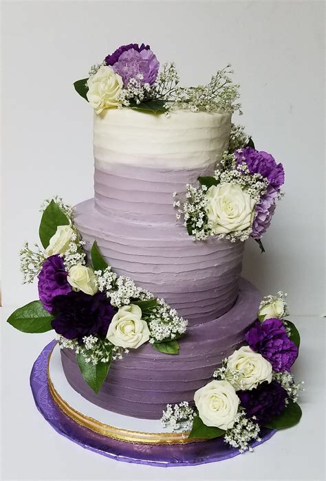 Purple Ombre Wedding Cake #purple #purplecake #purpleombrecake #carnations #whiteroses # ...