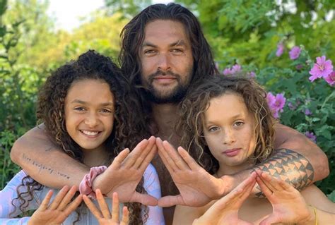 Jason Momoa vittima dell'accusa fake di aver palpeggiato la figlia (VIDEO)