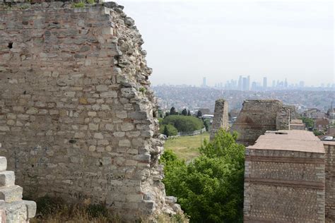 Walls of Constantinople (4) | Istanbul | Pictures | Turkey in Global-Geography