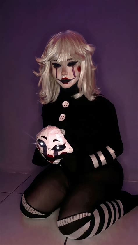 Puppet cosplay fnaf | Halloween costume anime, Horror halloween costumes, Cute cosplay