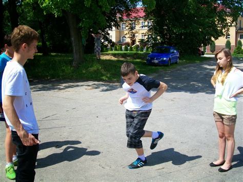 Building Bridges Using the Five Senses: Polish kids' traditional games ...