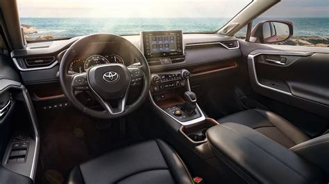 2019 Toyota RAV4 Interior | RAV4 Interior Dimensions & Features