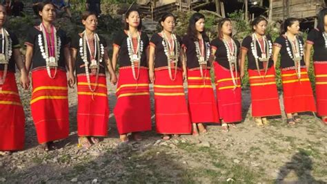 Ponung the traditional dance of ||Adi ||Tribal Arunachal Pradesh - YouTube