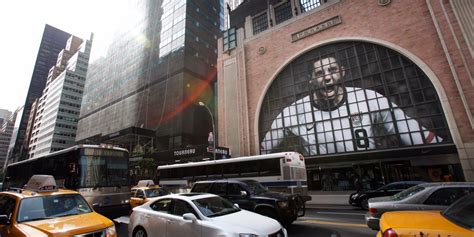 Nike is leaving its iconic Niketown property - Business Insider