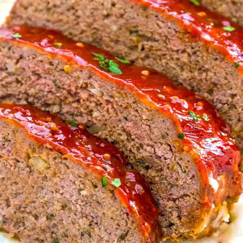 Best Meatloaf Recipe [VIDEO] - Sweet and Savory Meals