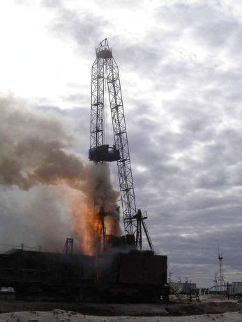 Oil Rig Explosion Accidents Houston | Oilfield Explosion Injury