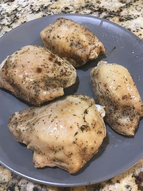 Sous Vide Lemon Thyme Chicken Thighs