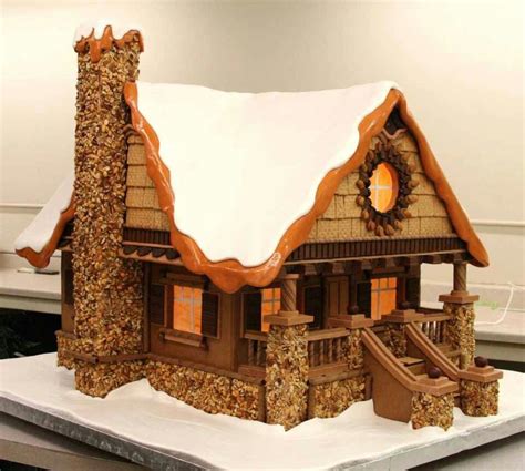 Log cabin ginger bread house | Homemade gingerbread house, Gingerbread ...