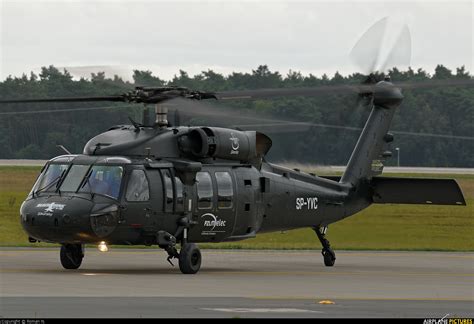 DEFENSE STUDIES: PAF Eyes Purchase of Blackhawk Helicopters from Poland ...