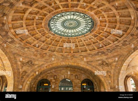 Union station Pittsburgh PA Stock Photo - Alamy