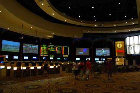 Caesars Palace Sports Book - The Vegas Parlay