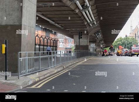 Hammersmith flyover hi-res stock photography and images - Alamy