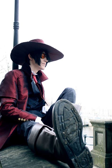 Alucard | Alucard cosplay, Hellsing cosplay, Cosplay