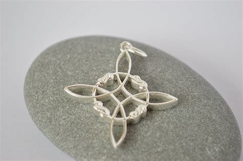 Witches Knot Pendant Sterling Silver Wicca Witchcraft