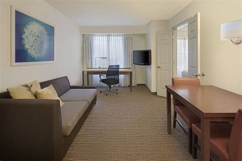 Indianapolis Airport Hotel Photos | Residence Inn Indianapolis Airport