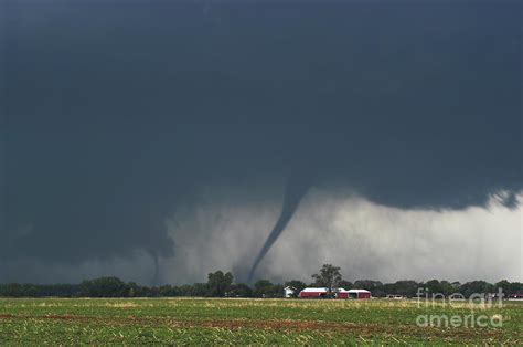 Two Tornadoes Photograph by Jim Reed/science Photo Library - Pixels