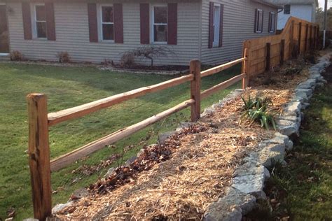 Wood split rail fence and privacy wood fence | Fence landscaping ...