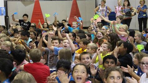 Davis Drive Middle named 2017 National Blue Ribbon School | Raleigh ...