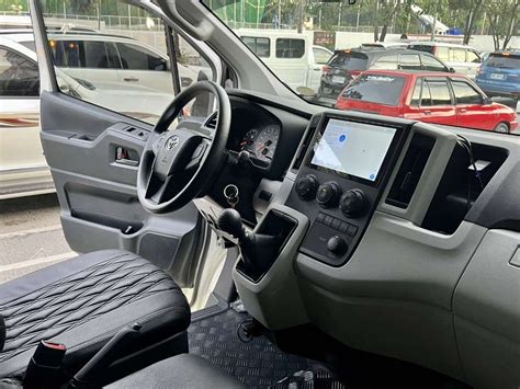 Toyota Hiace Commuter Auto, Cars for Sale, Used Cars on Carousell