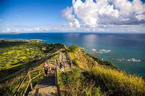 The 12 Most Scenic Hikes on Oahu, Hawaii - Territory Supply