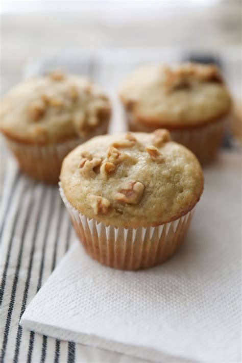 Banana Nut Muffins (1-Bowl Recipe) - Lauren's Latest