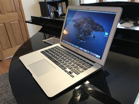 MacBook Air 2017 - 13" - Silver, 128GB, 8GB - LUBY67838 - Swappa