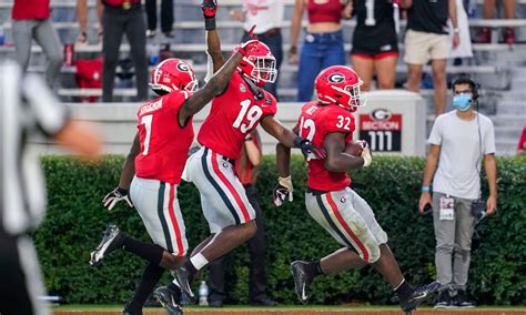 Watch: Georgia football spring practice highlights