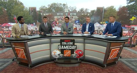 Rece Davis And David Pollack Will Lend Voices To EA Sports College Football 24 - Stick Skills