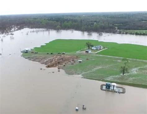 Louisiana Community Basically An Island After Levee Breach