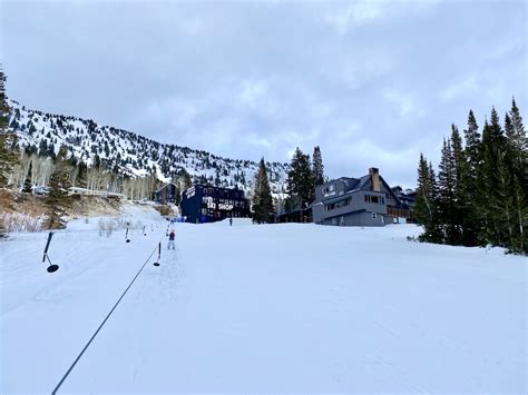 Alta Lodge - The Perfect Family Ski Resort At Alta - Frugal For Luxury