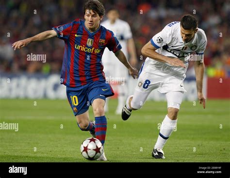 Nou camp barcelonas lionel messi hi-res stock photography and images ...