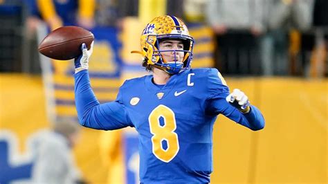 Pitt QB Kenny Pickett named finalist for Heisman Trophy