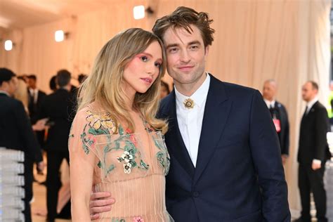 Suki Waterhouse and Robert Pattinson relationship timeline: couple expecting baby | The Standard