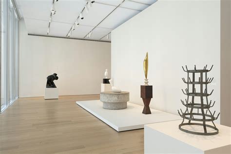 Marcel Duchamp’s Bottle Rack | The Art Institute of Chicago