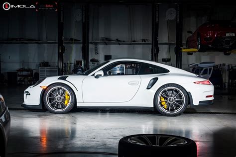 Meet the First 2016 Porsche 911 GT3 RS in the US - GTspirit