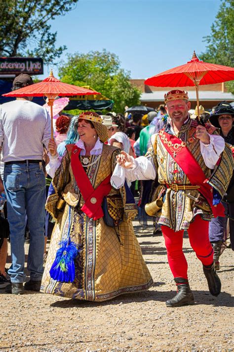 Ren Faire - The Daily Lobo