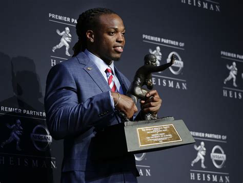 Alabama’s Derrick Henry wins Heisman Trophy - The Boston Globe